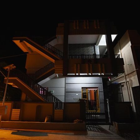 Akash Homestay Hampi Buitenkant foto