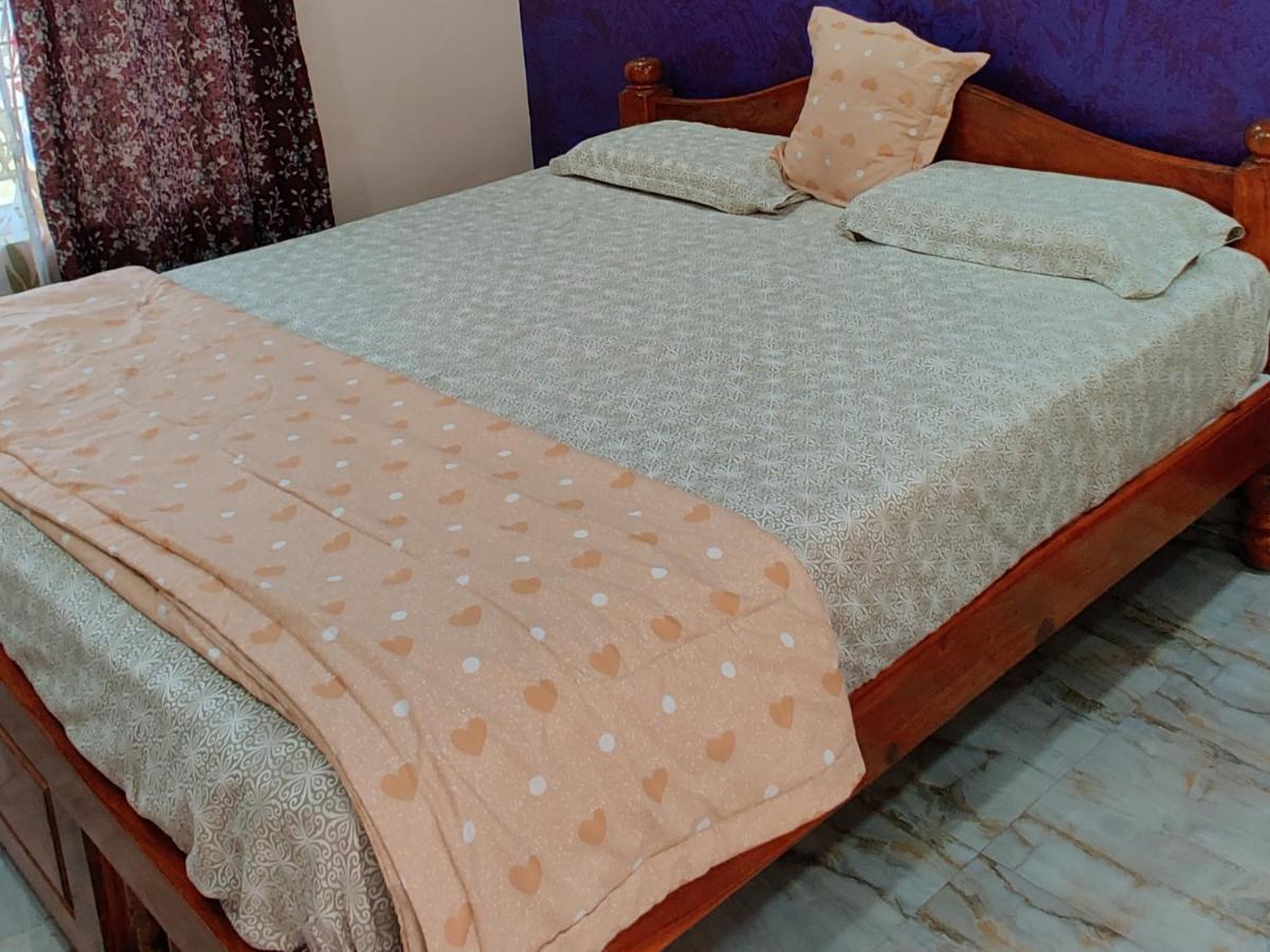 Akash Homestay Hampi Buitenkant foto