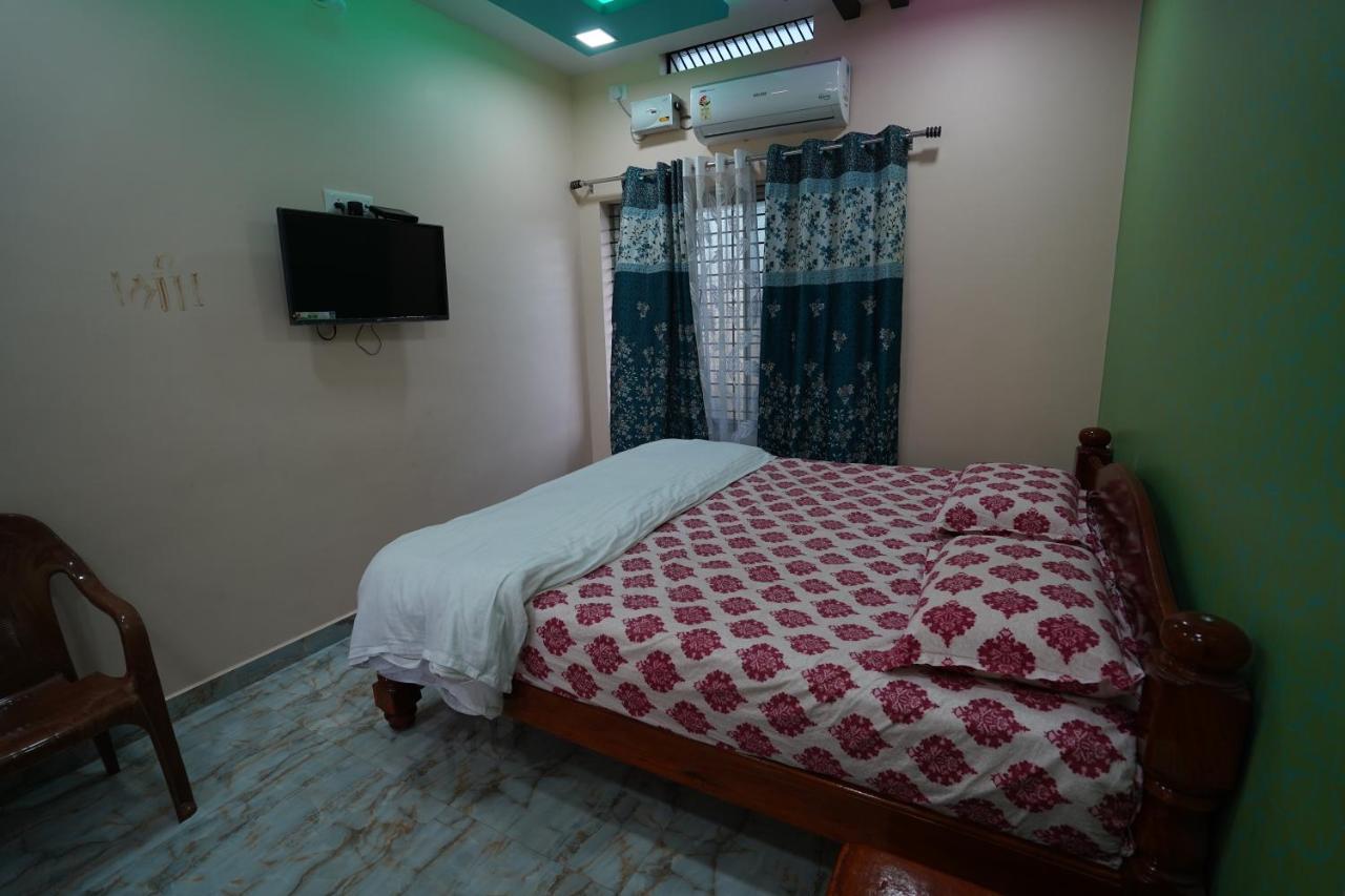 Akash Homestay Hampi Buitenkant foto