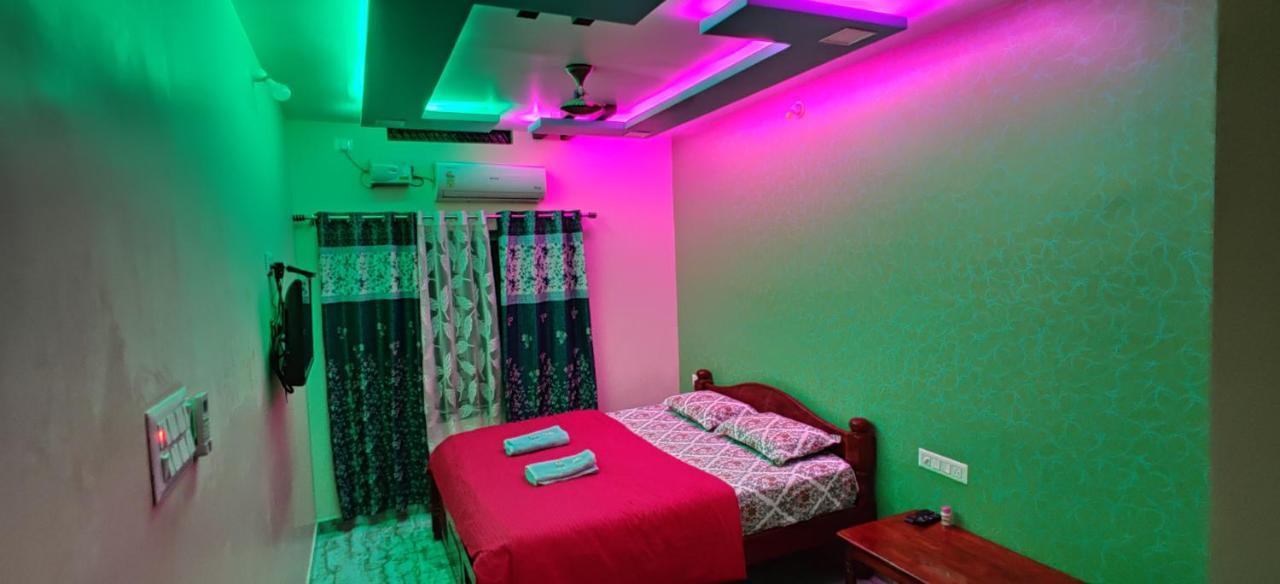 Akash Homestay Hampi Buitenkant foto