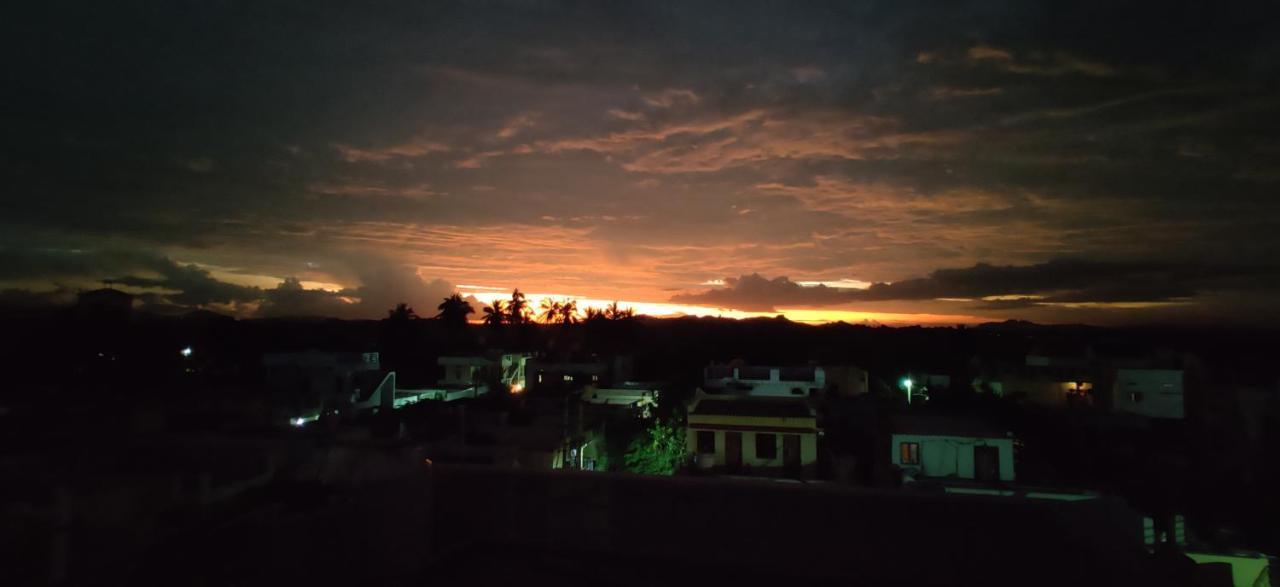 Akash Homestay Hampi Buitenkant foto